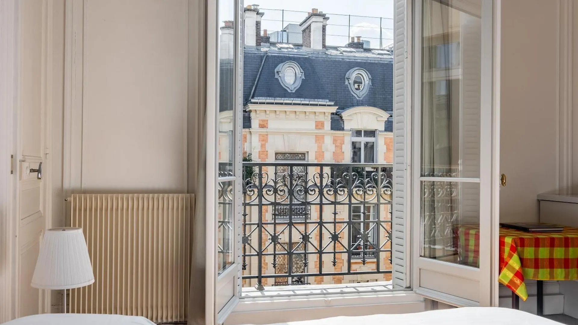 Apartment Veeve - Clichy Couture